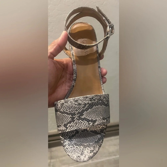 J Crew snakeskin blocked heel strap on sandals, size 8 - Picture 8 of 8